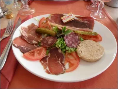 Si je vous dis "Je vais manger", de quel futur s'agit-il ?