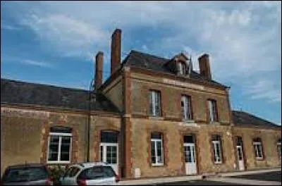 Semur-en-Vallon est un village Sarthois situ&eacute; en r&eacute;gion ...
