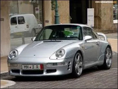 Quelle est cette voiture ?