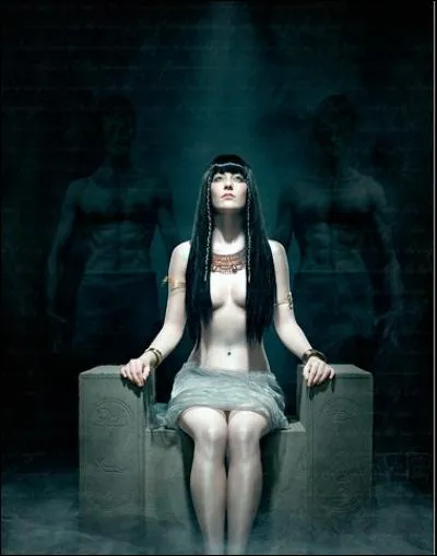 Cette déesse veille à la pesée de l'âme des défunts dans ce royaume : qui est-elle ?