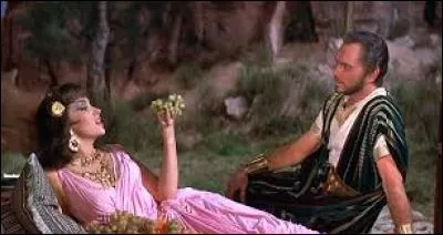 Quel royaume légendaire, situé entre le Yémen et l'Ethiopie, est évoqué dans le film de King Vidor sorti en 1958 ? Gina Lollobrigida y joue le rôle de la reine.
