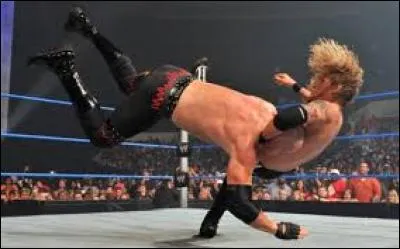 Comment s'appelle cette prise qu'Edge portait souvent ?