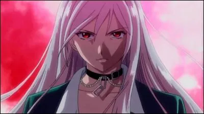 Quel est le nom de ce vampire qu'éclaire la lune rouge ?