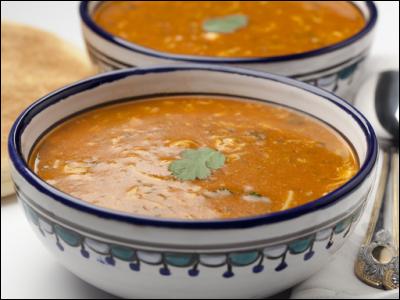 On nous présente une soupe nommée "harira", où sommes-nous ?