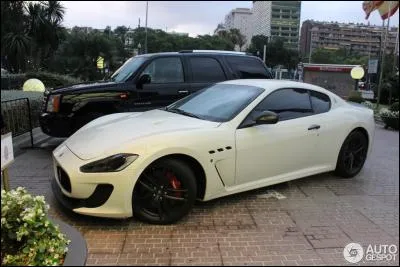 À quel footballeur cette Maserati appartient-elle ?