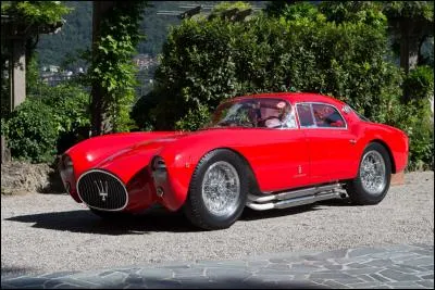 Comment s'appelle cette Maserati ?