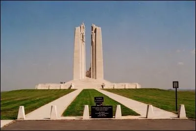 La crête de Vimy fut après la guerre...