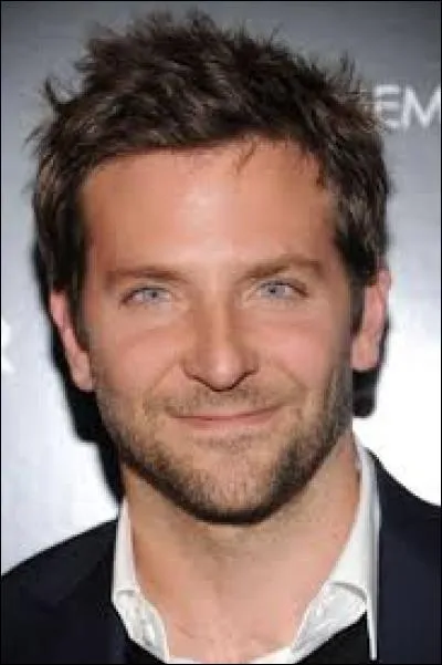 Combien de fois est-elle apparue à l'écran avec Bradley Cooper ?