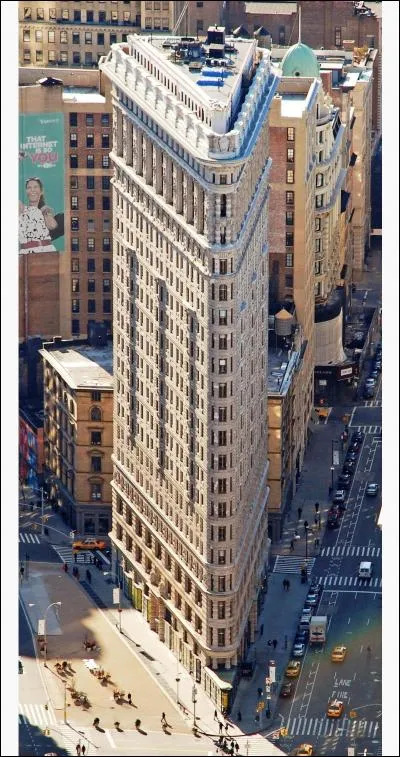 Combien d'étages compte le Flatiron Building ?