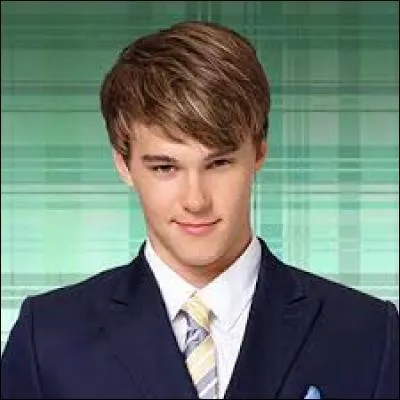 Qui est le petit ami de Mal ?