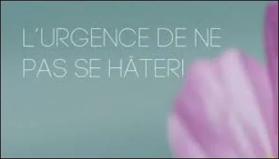 « Partons assez tôt afin qu'on ne court pas pour arriver à l'heure fixée. » Cette phrase est correcte.