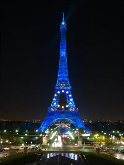 De quoi la Tour Eiffel est-elle le symbole ? (plusieurs réponses)