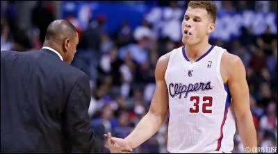 Combien de point Blake Griffin a-t-il faits lors d'un match en 29 minutes ?