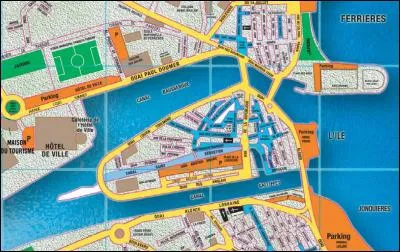 Martigues est la plus petite ville de France.