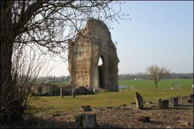 De ces quatre départements, lequel n'est pas frontalier de celui de la Vienne ?