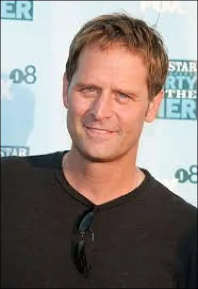 Quelle est l'ancienne activité de Nick Bolen ?