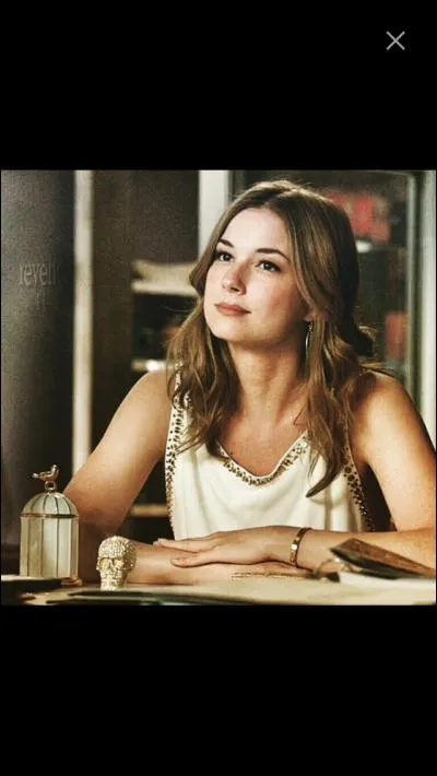 Comment s'appelle sa m&egrave;re ?