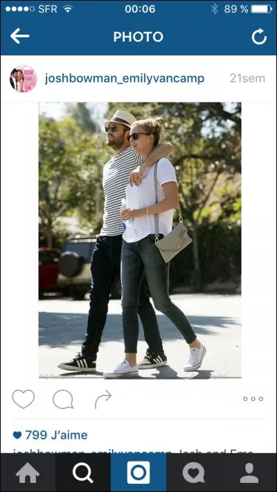 Depuis (trouvez la date), elle est en couple avec Josh Bowman.