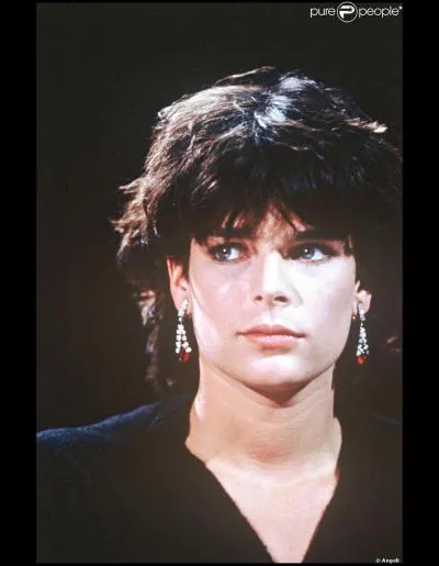 Attention : Un « Ouragan » a pris le tête du hit-parade. Mais qui a provoqué cet ouragan ?