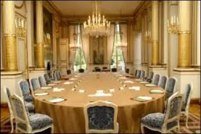 En France, pour qui le mercredi est-il le jour de réunion ?