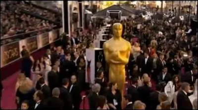 Si je vous dis $1.00 (dollar américain) cela vous révèle :