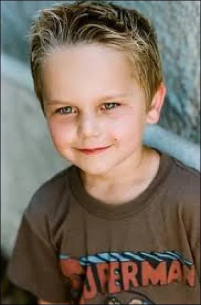 Quelle est la date de naissance de MJ Delfino ?