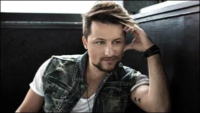 Qui est ce chanteur ?