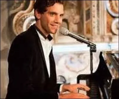 Quelle chanson chante-t-il pour la pub SNCF ?