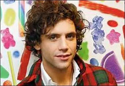 Quel est le nom de son premier album ?