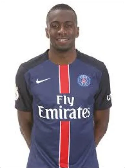 Quel est le nom de ce footballeur ?