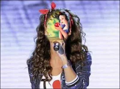 Docteur, mon nom est Lauryn Hill, quand vais-je débuter ma carrière en solo ?