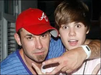 Comment s'appelle le papa de Justin Bieber ?