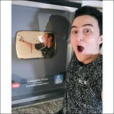 Combien a-t-il de vidéos sur sa chaîne ?