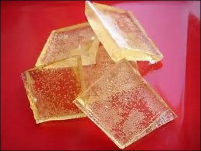 Les bergamotes de Nancy font partie de la tradition française. Ils sont parfumés à la bergamote. Qu'est-ce que la bergamote  ?