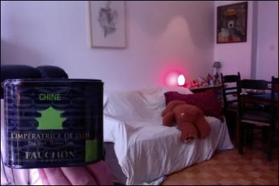 Voici le thé de chez Fauchon : "L'impératrice de Chine", c'est un thé .... que Fauchon appelle.... (remplir les pointillés)