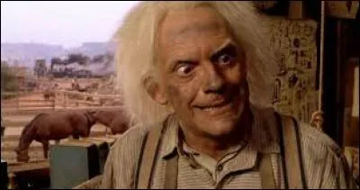Quel était le surnom du docteur Emmett Brown, assassiné au début du film ?