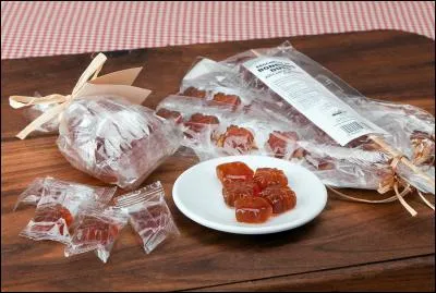 Regardez attentivement la photo et dites ce que vous voyez.