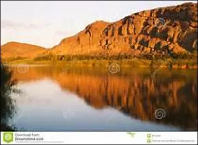 Sur quel continent coule le fleuve "Orange" ?