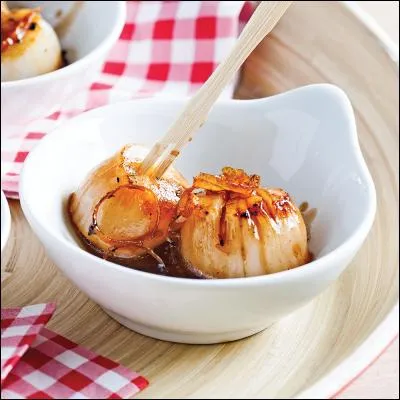 Alors pour commencer le repas, voici en entrée des...