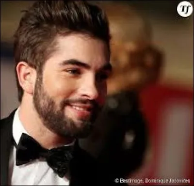 Quel instrument joue-t-il ?