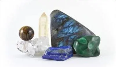 Défense d'éléphant non travaillée :