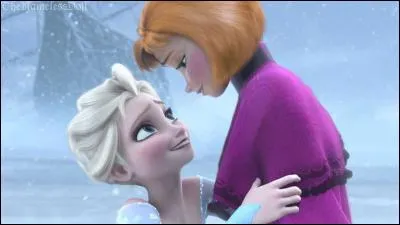 Anna, mais qu'est-ce que tu es belle ! Ce carré te va tellement bien... Le rouquin qui pense que "L'amour est un cadeau" va être bleu de jalousie. Comment s'appelait cet idiot, déjà ?