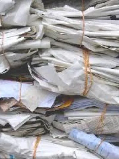 Où le papier fut-il utilisé dès l'an 100, alors qu'en Espagne, par exemple, ce fut vers 1150 ?