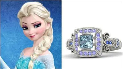 Joli, l'anglais ? Hmpf. Pour retrouver ma bague, j'ai mis en place un système vachement sympa : quand je chante "Libérée, délivrée", la bague saute en l'air et je vais pouvoir la voir. Bon. Commençons. Qu'est-ce qui s'installe doucement dans la nuit, déjà ?