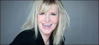 Actrice et humoriste française née à Roubaix le 5 mai, elle a commencé au "Petit théâtre de Bouvard" sur Antenne 2.