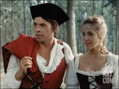 Cette actrice française est née à Dijon le 8 octobre. Elle a séduit Jacques Brel dans "Mon oncle Benjamin".