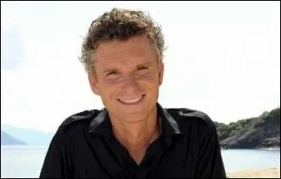 Sur quelle chaîne travaille cet animateur ?