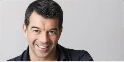 Sur quelle chaîne travaille cet animateur ?