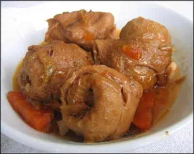 Les pieds paquets sont une spécialité marseillaise préparés à partir des abats de quel animal ?