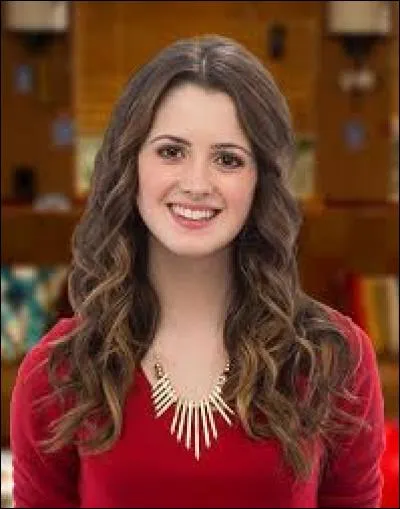 Lors de la tournée d'Austin, pourquoi Ally n'était-elle pas là les deux premiers mois ?